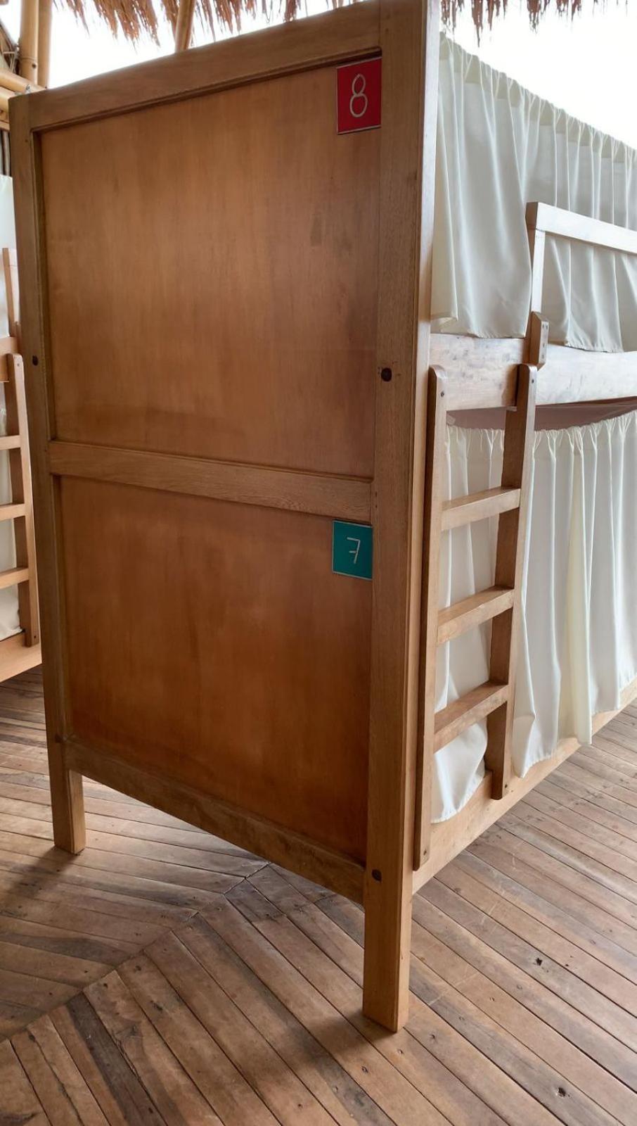 Niuwi Hostel Буритака Екстериор снимка